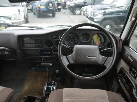 ランクル60　FJ62G　ガソリンオートマ　フルノーマル　ハイルーフ　角目四灯　ステアリング　フレックスドリーム　さいたま北店